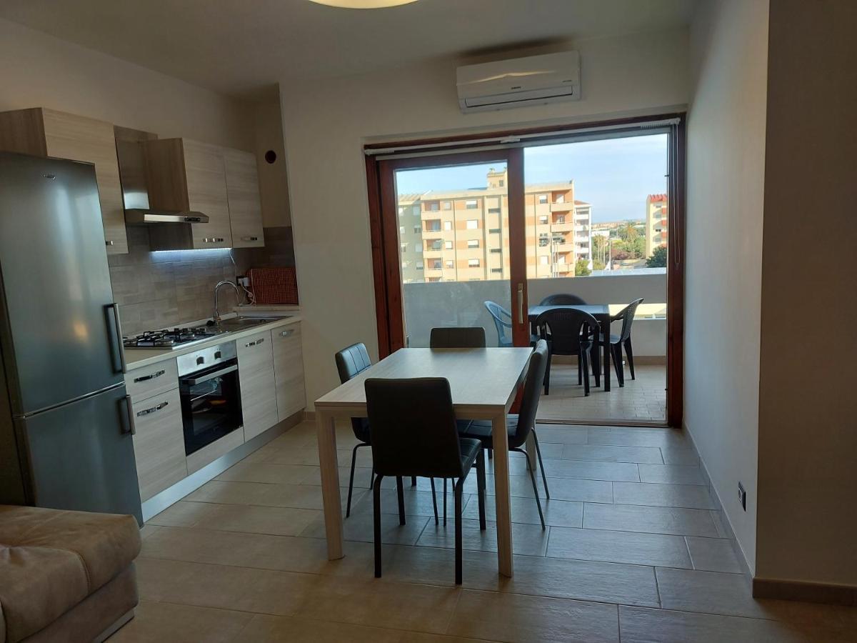 Apartamento Shardana Quartu SantʼElena Exterior foto